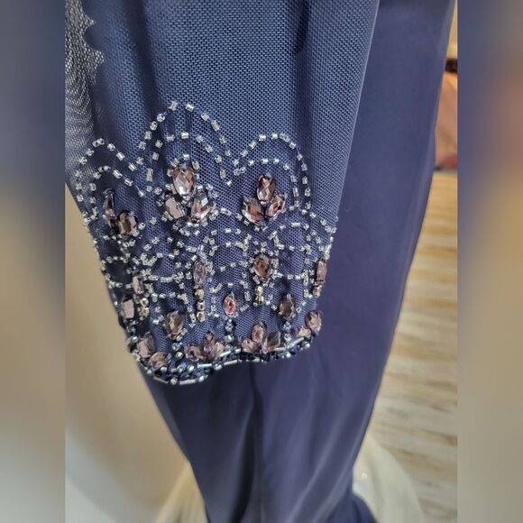 Alex Evenings Women's Embellished Chiffon Gown NWT size 12 Violet/purple - Picture 7 of 8